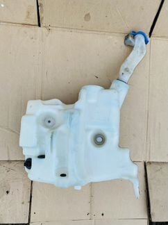Бачок омывателя Mercedes w164 ML-GL 1648690520