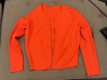 Бомбер Benetton