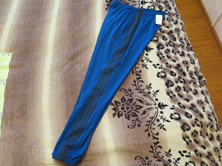 Новые спортивные брюки adidas