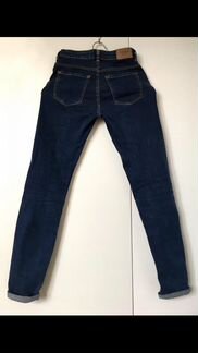 Джинсы Bershka