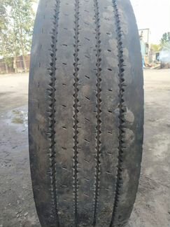 Грузовая шина бу 295 80 R22.5 Кама
