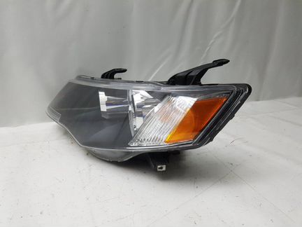 Фара левая Mitsubishi Outlander XL