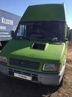 Iveco Daily 2.5 МТ, 1993, битый, 400 000 км