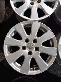 Диски бу оригинал R16 LU на Toyota