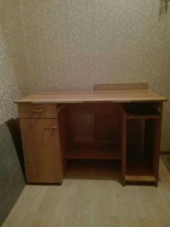 Стол