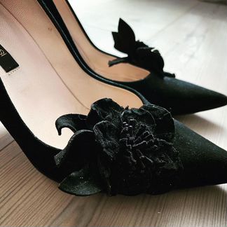 Туфли лодочки замшевые Sergio Rossi