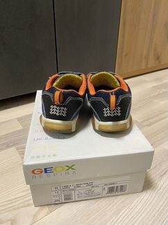 Кроссовки geox 30р