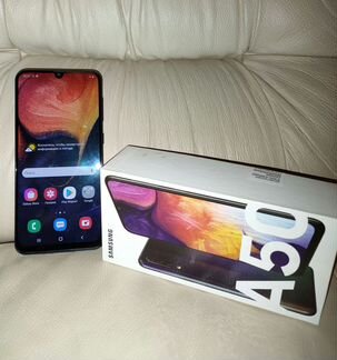 Смартфон Samsung Galaxy A50