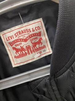 Куртка Levi’s бомбер стеганая
