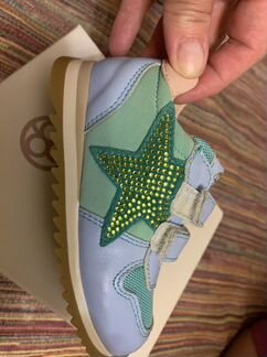 Кроссовки новые Florens