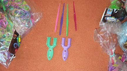 Набор резиночек разноцветные для плетения loom ban
