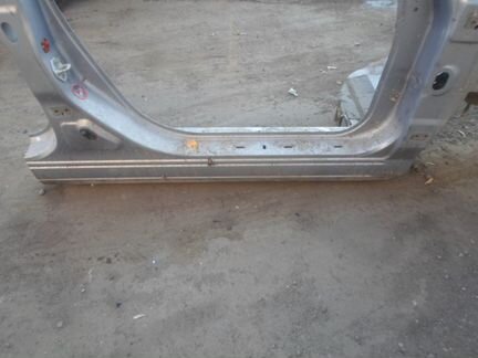 Порог передней правой двери Мазда CX-7 2006-12 сер