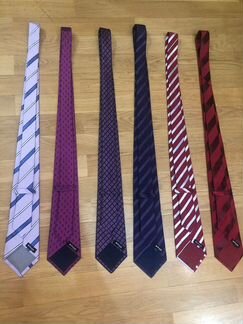 Галстук Kiton