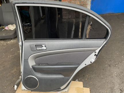 Дверь задняя правая для Шевроле Эпика 2006-2012