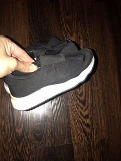 Кроссовки zara новые