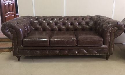Финский импортный кожаный диван стиль Chesterfield