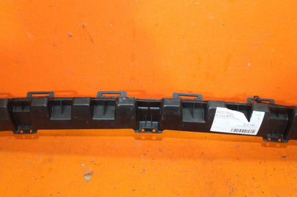 Кронштейн бампера передний Mercedes C-Class W204