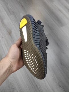 Кроссовки Adidas Yezee 350
