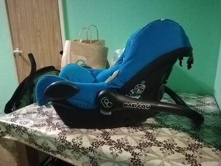Автокресло maxi cosi cabrio FIX