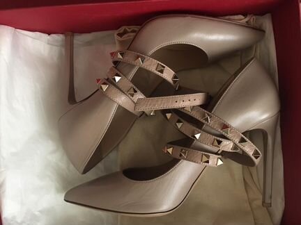 Туфли Valentino Rockstud