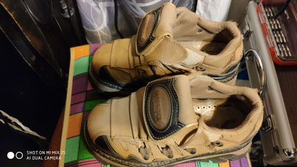 Ботинки atom 38