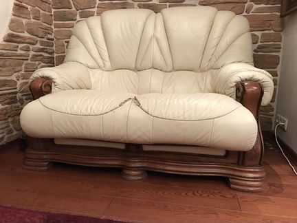 Два дивана и кресло фабрики falke mobel