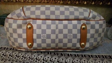Сумка Louis Vuitton оригинал б/у