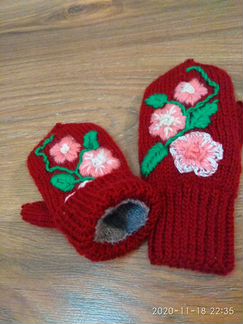 Варежки утеплённые ручной работы