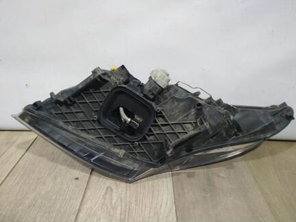 Фара ксенон правая Рено Меган 3 Renault Megane 3