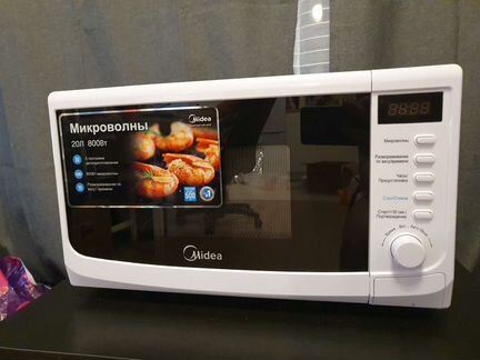 Микроволновая печь Midea AM820CWW-W