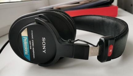 Наушники Sony MDR-7506